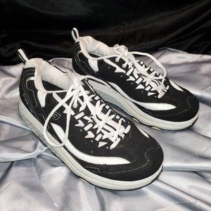 SKECHERS womens black & white Shape-Up shoes 11809 SZ 10